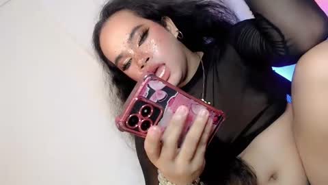 Snapshot of crazy_vixen chatting on February 2025 07:03:02 PM Hot Ayisha online show from February 2025 07:03:02 PM