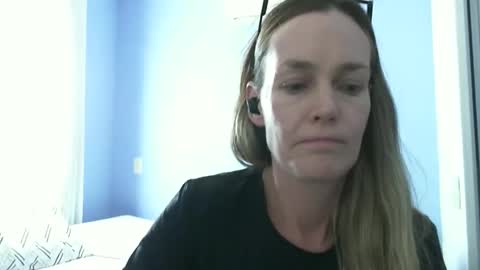 Snapshot of crazyanny chatting on September 2025 05:45:02 PM Anny online show from September 2025 05:45:02 PM