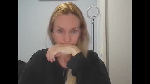 Anny online show from May 2026 12:08:02 AM