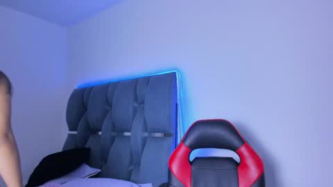 crazybaby_squirt online show from April 2026 03:52:01 AM