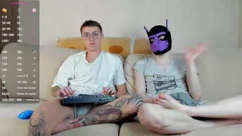 Snapshot of crazybottom99 chatting on February 2026 05:19:02 PM Alex online show from February 2026 05:19:02 PM