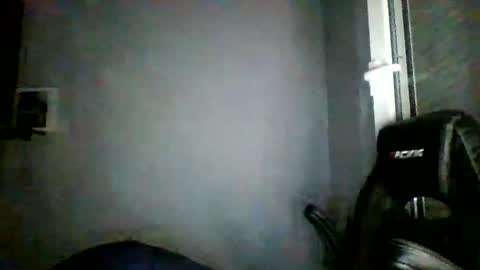 crazyboy44412345 online show from May 2026 10:22:02 PM