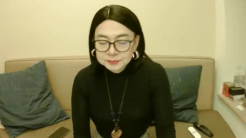 Kelly   online show from January 2026 03:37:02 PM