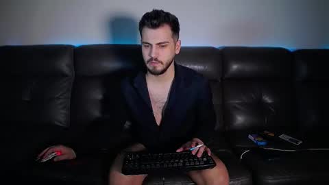 Snapshot of crazydom1 chatting on February 2026 06:17:02 PM Crazy online show from February 2026 06:17:02 PM