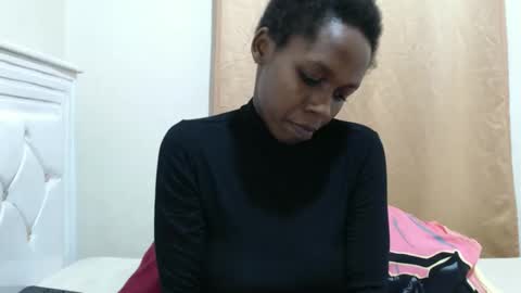 Snapshot of crazyebonie chatting on September 2025 07:41:02 PM Ebonie online show from September 2025 07:41:02 PM