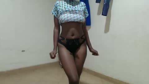 Snapshot of crazyebonie chatting on October 2025 10:16:01 PM Ebonie online show from October 2025 10:16:01 PM