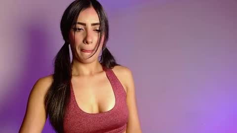 Mely online show from April 2026 04:46:01 AM