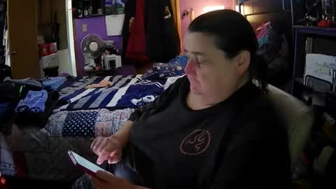 crazygirl802 online show from April 2026 07:22:01 PM