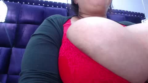 diosalinda online show from September 2025 08:53:01 PM