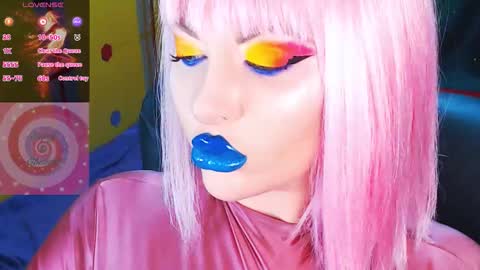 Roxy online show from October 2025 01:56:02 PM