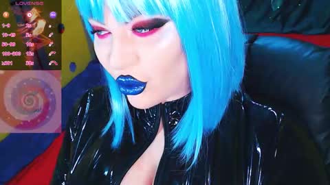 Roxy online show from December 2025 02:14:02 PM