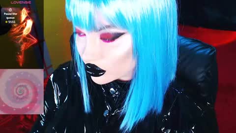 Snapshot of crazypinkyball chatting on March 2026 02:34:01 PM Roxy online show from March 2026 02:34:01 PM