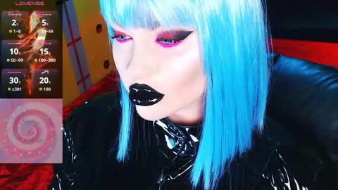 Snapshot of crazypinkyball chatting on April 2026 02:44:01 PM Roxy online show from April 2026 02:44:01 PM