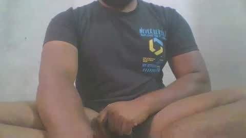 crazzy_booy online show from January 2026 04:29:02 AM