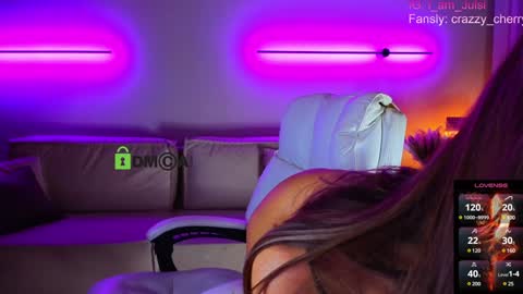 crazzy cherry online show from January 2025 01:19:01 PM