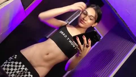 Delilah online show from August 2026 11:30:02 AM