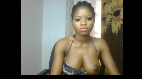 Snapshot of creamy_girl2 chatting on February 2026 01:07:02 PM Creamy girl2 online show from February 2026 01:07:02 PM