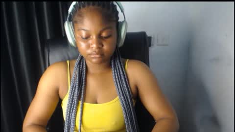 Snapshot of creamy_juicypussy chatting on September 2025 08:17:01 AM Lady jasmine online show from September 2025 08:17:01 AM