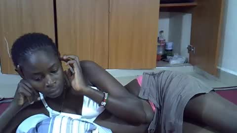 creamy_pussie online show from March 2026 10:16:01 PM