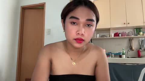 Snapshot of creamyasiancyrafoxmore chatting on January 2026 07:02:02 AM cyra fox online show from January 2026 07:02:02 AM