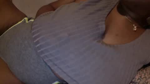 Snapshot of creamycocobabe chatting on September 2025 05:15:02 PM CreamyCocoBabe online show from September 2025 05:15:02 PM