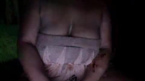 Snapshot of creamycocobabe chatting on January 2026 06:40:01 AM CreamyCocoBabe online show from January 2026 06:40:01 AM