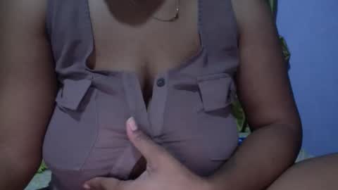 Snapshot of creamycocobabe chatting on January 2026 09:51:02 PM CreamyCocoBabe online show from January 2026 09:51:02 PM