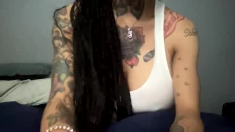 Snapshot of creamyexotica chatting on December 2024 12:09:02 PM CreamyExotica online show from December 2024 12:09:02 PM