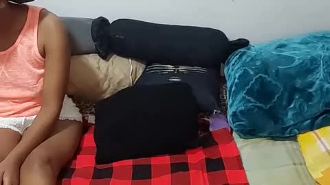 Snapshot of creamyhub chatting on November 2025 06:19:01 AM creamyhub online show from November 2025 06:19:01 AM