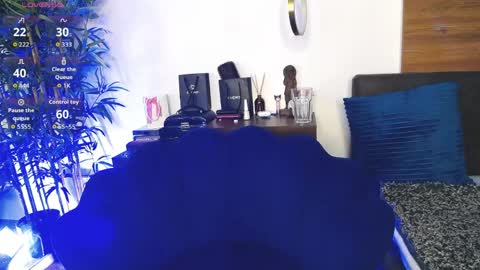 Sophie online show from April 2026 06:13:01 AM