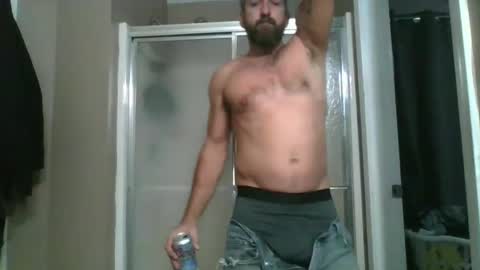 Snapshot of creeksidecouple chatting on September 2025 09:14:01 PM Creeksidecouple online show from September 2025 09:14:01 PM