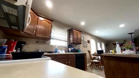 Creeksidecouple online show from May 2026 08:36:01 PM
