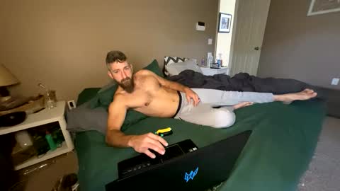 Creeksidecouple online show from May 2026 02:44:02 PM