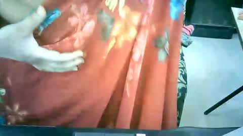 Snapshot of crezybhabihot chatting on January 2026 10:53:02 AM Sonika69 online show from January 2026 10:53:02 AM