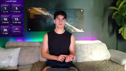 CRHISTIAN online show from May 2026 03:41:01 PM