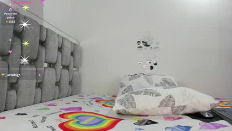 Snapshot of criistal_0 chatting on March 2026 01:32:02 AM criistal_0 online show from March 2026 01:32:02 AM