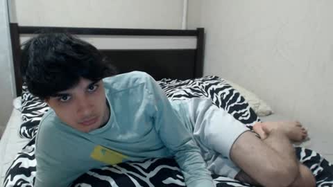 Snapshot of cris_peace chatting on October 2025 06:52:01 PM JOIN IN A FAN CLUB AND YOU WILL HAVE 90 OF MY PHOTOVIDEO FREE FANSLY - online show from October 2025 06:52:01 PM