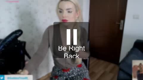 Snapshot of cris_tinne chatting on November 2025 07:41:02 AM cris_tinne online show from November 2025 07:41:02 AM