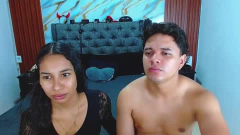 CRISANDMERY online show from May 2026 04:20:01 AM