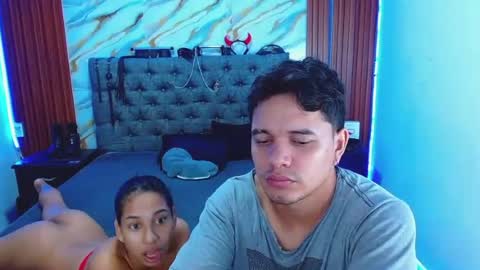 CRISANDMERY online show from July 2026 04:43:02 AM
