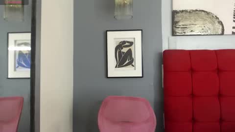 Snapshot of crisevanz18 chatting on December 2024 06:52:01 PM Cris Evanz online show from December 2024 06:52:01 PM