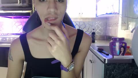 Cristina Onazis online show from April 2026 05:21:02 PM