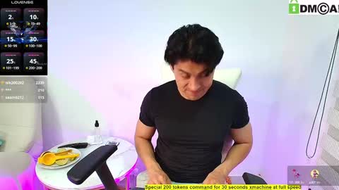  Criss Evans  online show from October 2025 11:49:02 PM