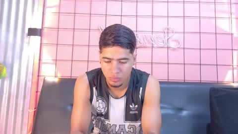 criss_hardcock_ online show from May 2026 01:06:01 PM