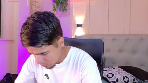 criss_hardcock_ online show from June 2026 01:13:01 PM