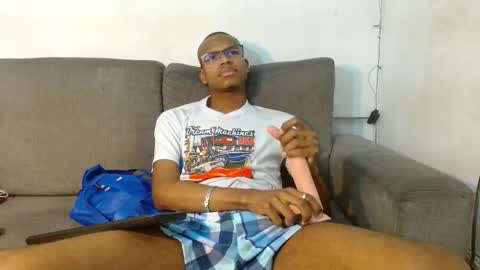 criss_zuri online show from October 2025 11:58:02 AM