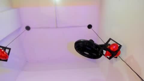 criss_zuri online show from May 2026 11:51:02 AM