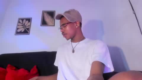 criss_zuri online show from July 2026 12:48:02 PM