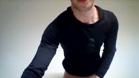 Snapshot of crissstrokesxxx chatting on March 2026 08:51:01 AM Criss online show from March 2026 08:51:01 AM