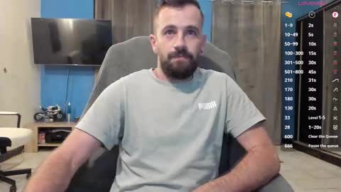 Snapshot of crissstud chatting on December 2025 03:11:02 AM Criss online show from December 2025 03:11:02 AM